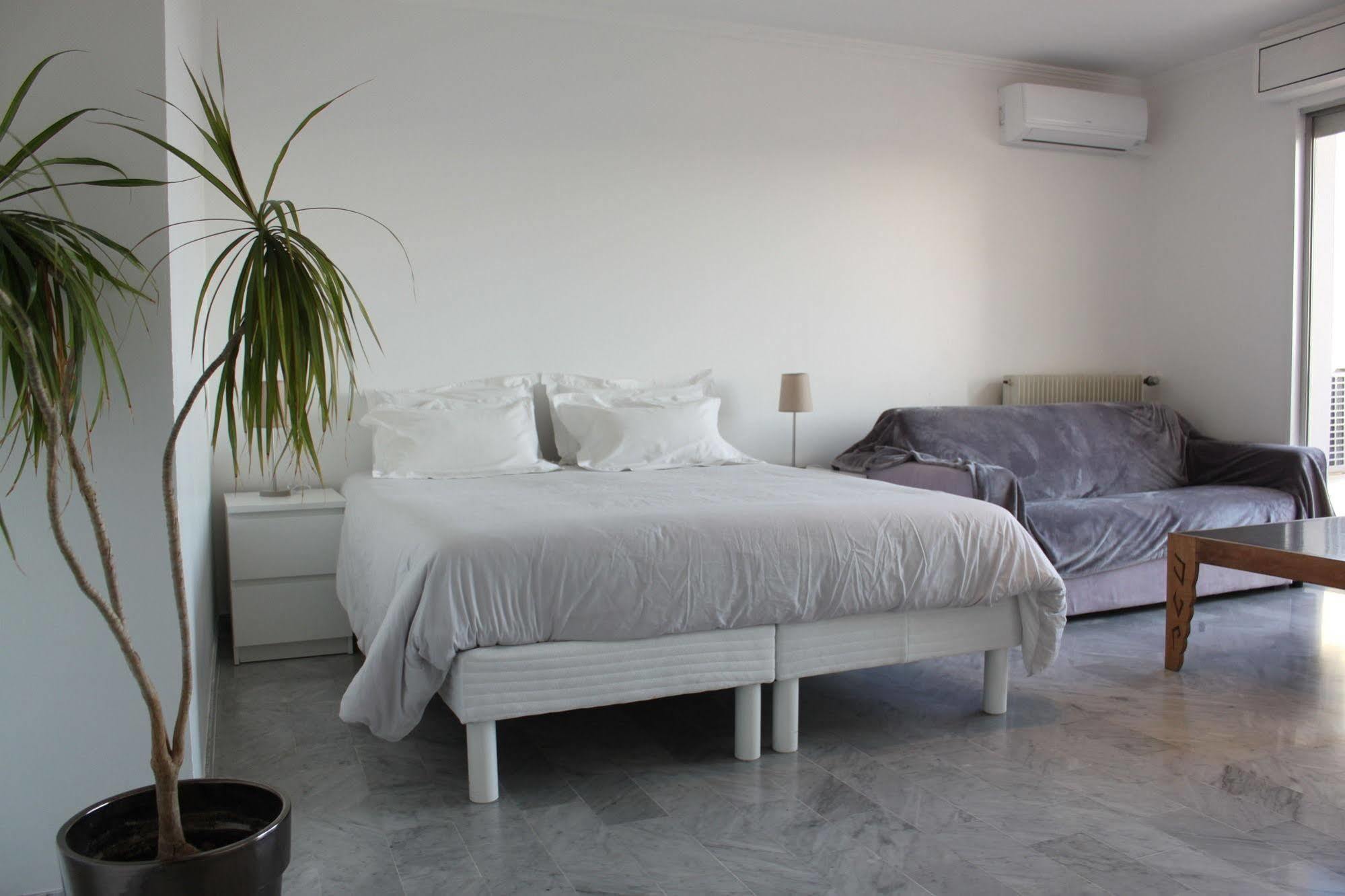 Apartamento Azur 3000 Saint-Laurent-du-Var Exterior foto